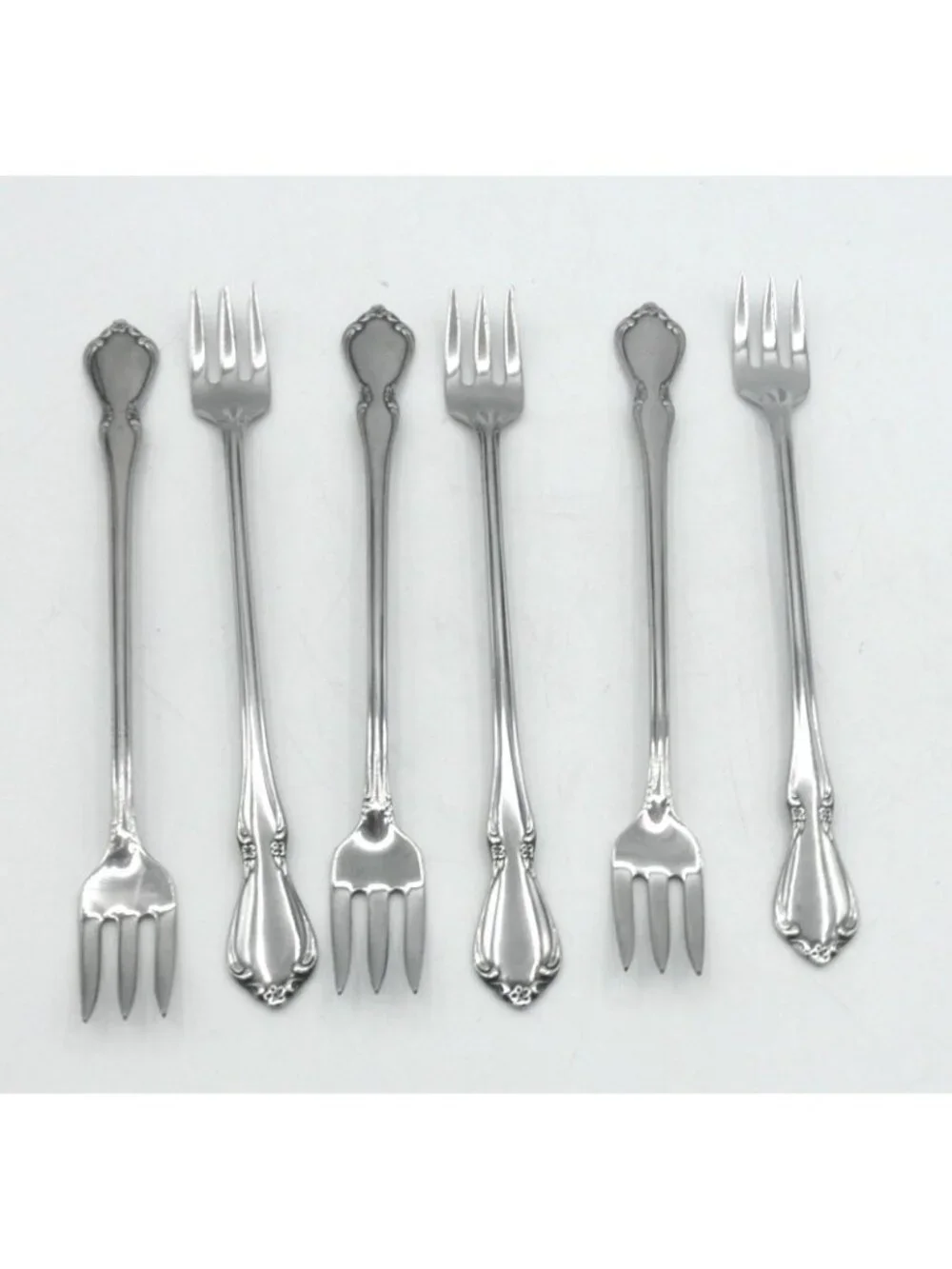 Chateau Stainless (glossy) Oneida 8-1/2 Inch Casserole Spoons Set of 4 OHSCHAT